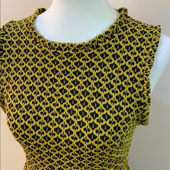 Cute mustard colored dress - Picture 5 of 11